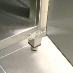 Detalj inox krilna vrata